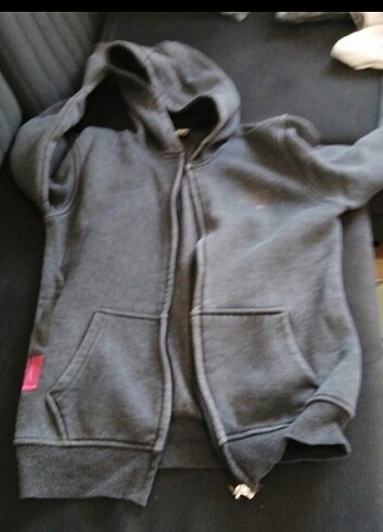 Gri hirka