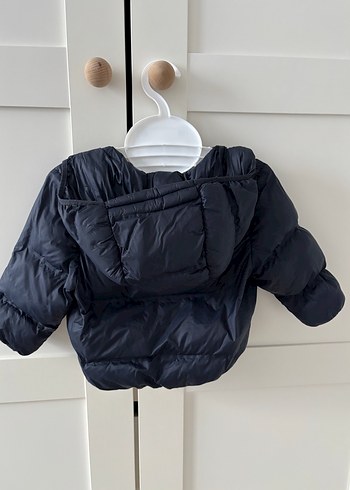 Zara Kapüşonlu Erkek Çocuk Lacivert Fermuarlı Mont