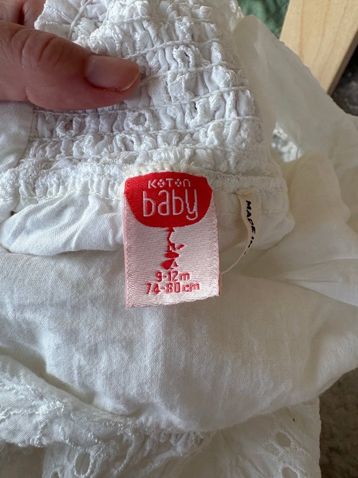 Kız Çocuk Beyaz Dantel Nakışlı Elbise - Görsel 4