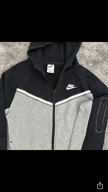 nike tech fleece