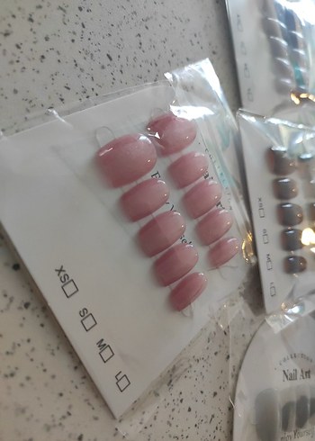 Pastel Renkli Çıkartma Tırnak Seti - Görsel 5