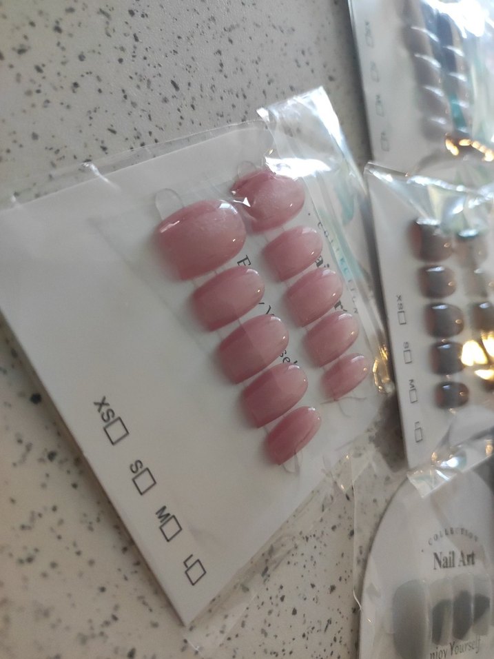 Pastel Renkli Çıkartma Tırnak Seti - Görsel 5