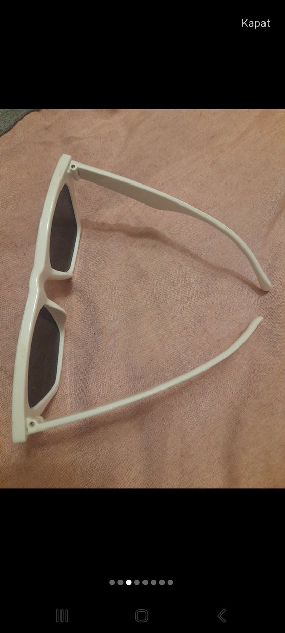 ACİL SATILIK..Minimalist Kadın Güneş Gözlüğü 3adet - Görsel 3