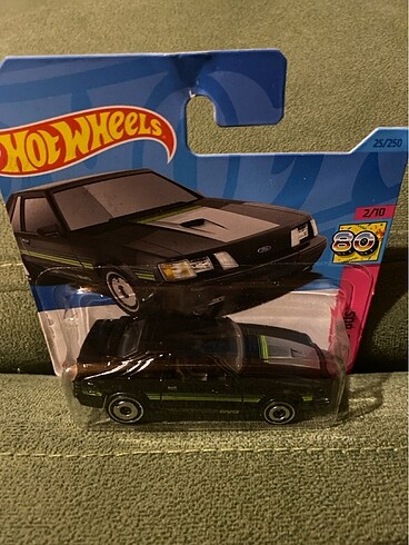  HOTWHEELS '84 MUSTANG SVO