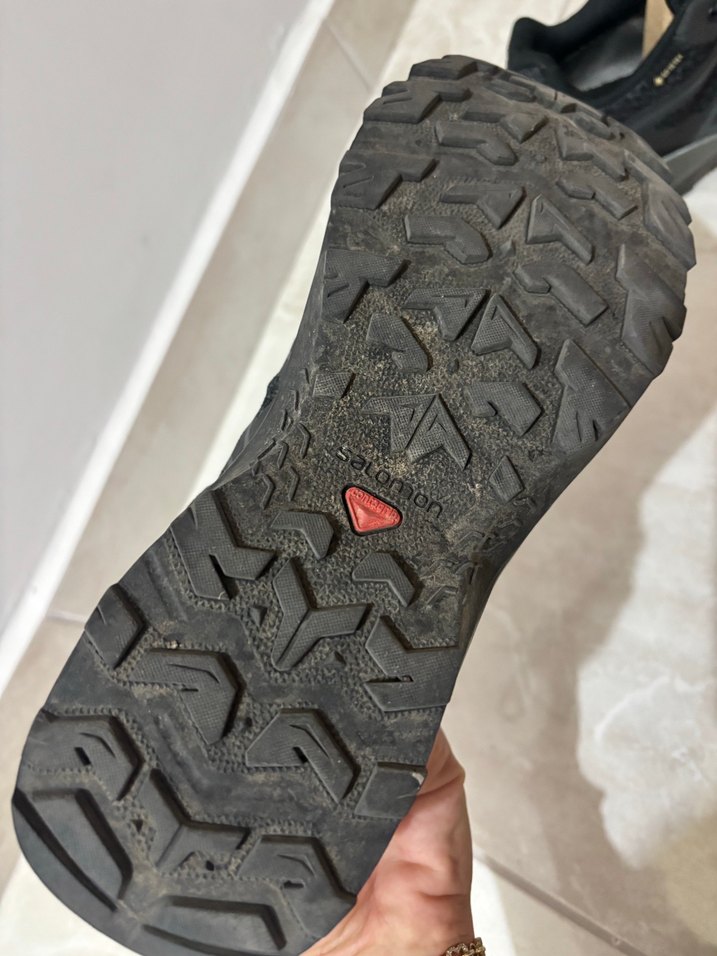 Salomon Siyah Outdoor Ayakkabı — görsel 4/5