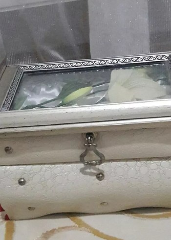 Beyaz Makyaj Düzenleyici Seti - Görsel 2