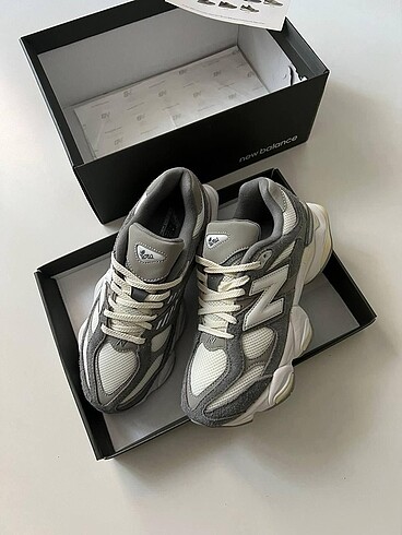 New Balance 9060 ?Smoke Grey?