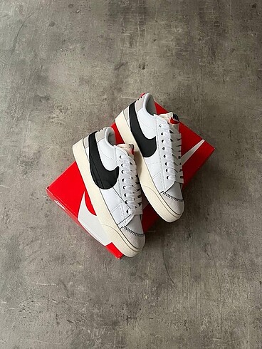 Nike Nike Blazer Low Jumbo Low
