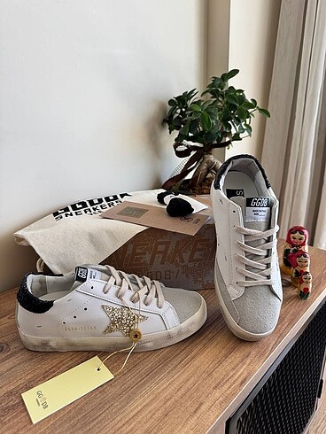 Golden Goose Deluxe Toz Torbalı Sertifikalı Yedek Bağcıklı 36-