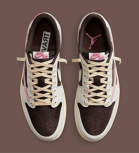 Nike Air Jordan 1 Low OG Travis Scott 