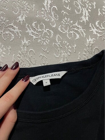 m Beden Calvin klein kadın tişört
