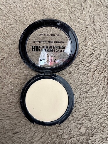 NYX Nyx pudra