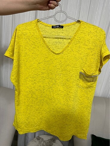 l Beden sarı Renk T-Shirt