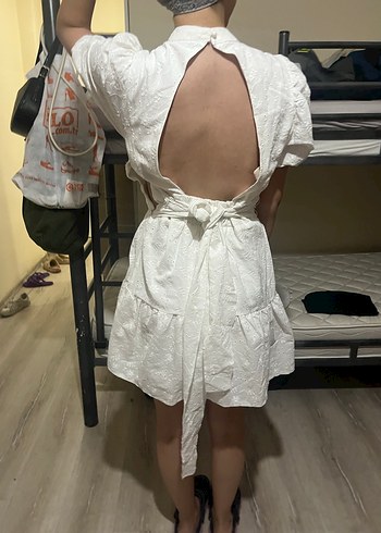 Trendyol & Milla Nakışlı Beyaz Midi Elbise