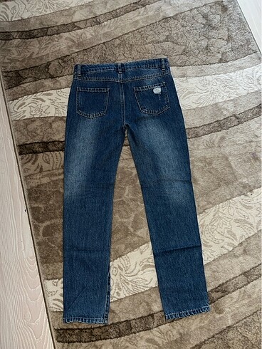 10 Yaş Beden LC WAIKIKI PANTOLON