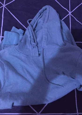 yeşil sweatshirt