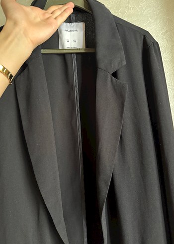 Pull and Bear Sikligin Simgesi Siyah Uzun Blazer Ceket