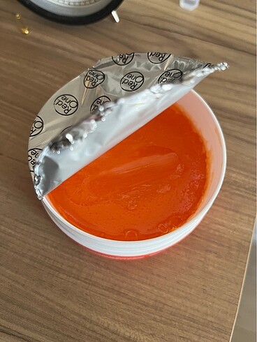 Red One Aqua hair gel