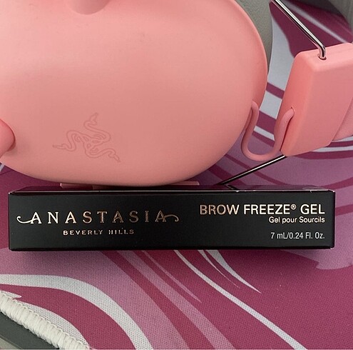 anastasia brow freeze gel