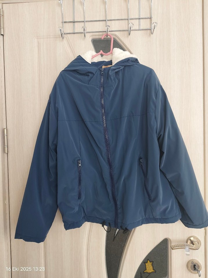 Mavi Fermuarlı cepli Kadın Midi Mont - Görsel 4