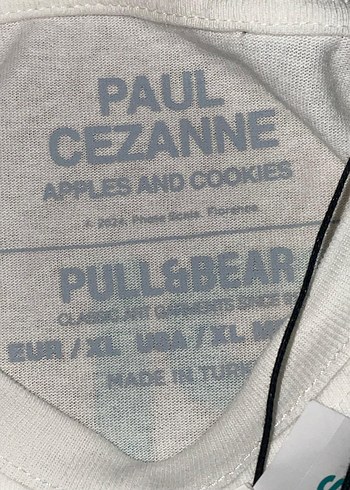 Pull and Bear Beyaz Pamuklu Rahat Kesim Erkek Tişört