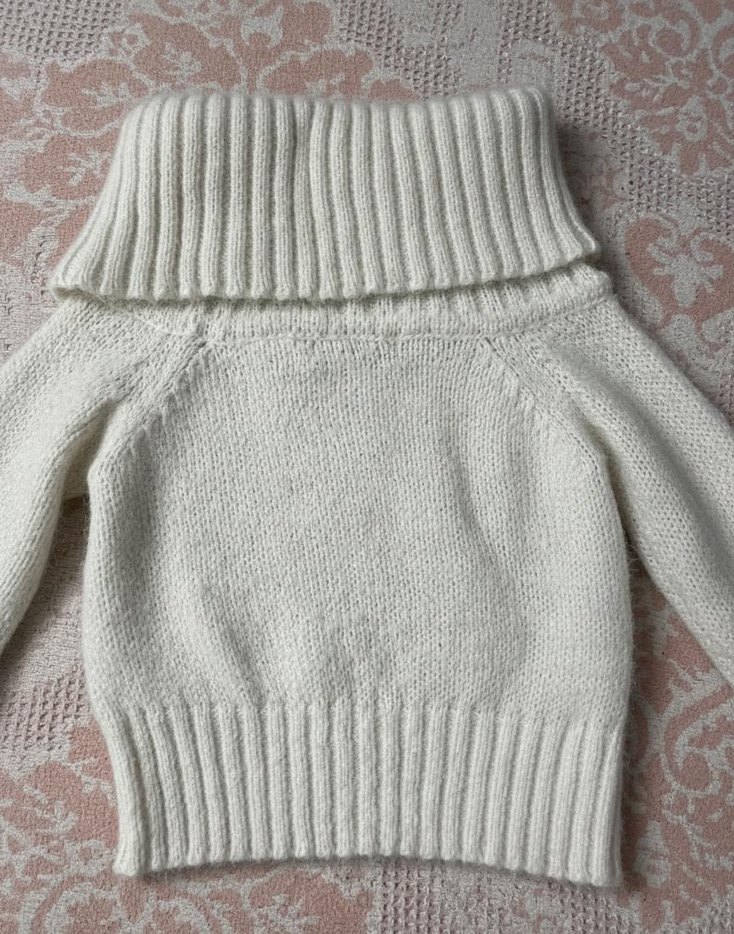 BERSHKA BEYAZ KAZAK - Görsel 2