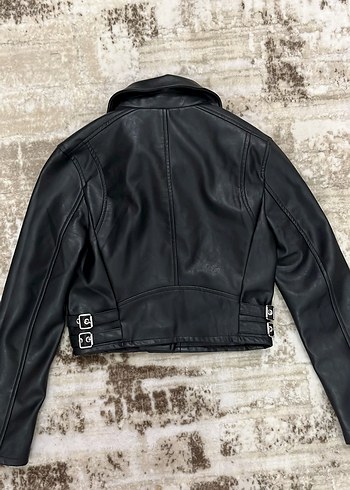 BERSHKA DERİ CEKET - Görsel 2