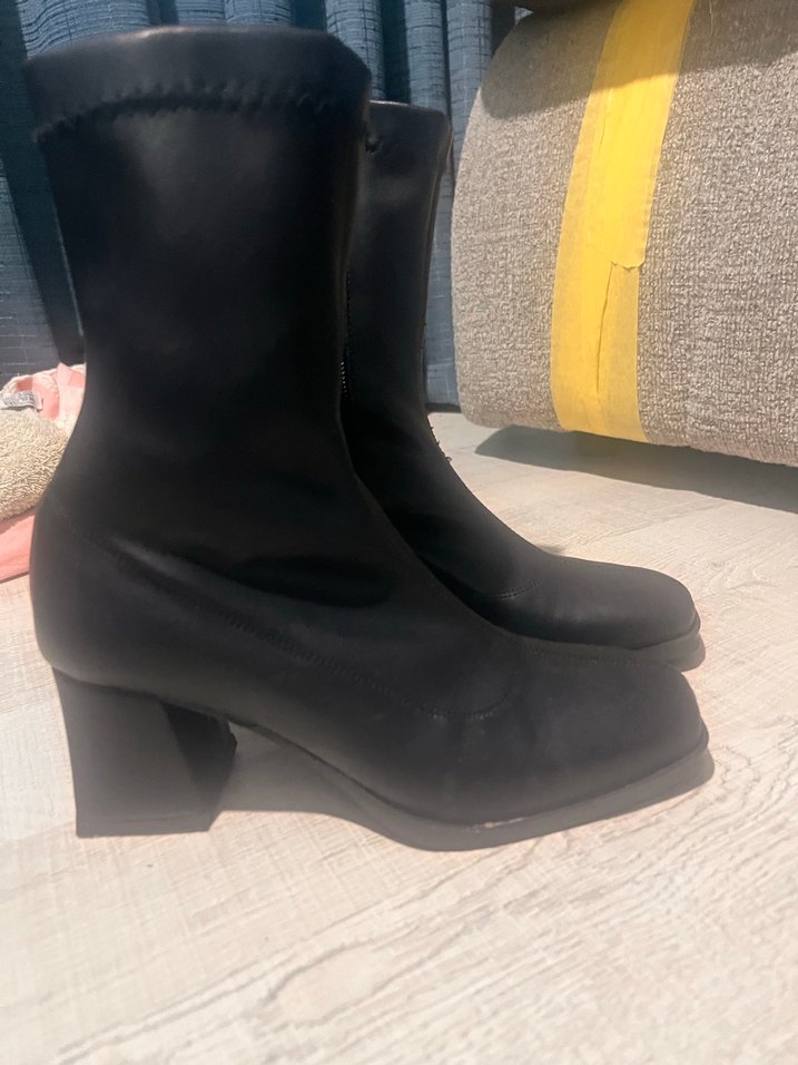 Siyah Stiletto Topuklu Kadın Bot - Görsel 3