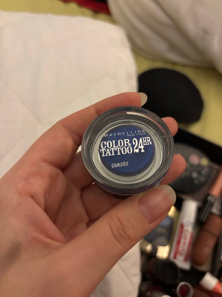 Maybelline Color Tattoo 24HR Göz Farı - 25 Everlasting Navy - Görsel 2
