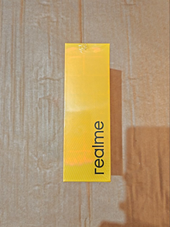 Realme 12+ plus 5g 8/256 yeşil telefon. sıfır - Görsel 2