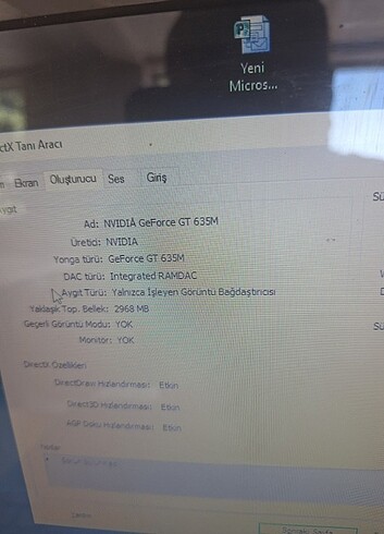 Beden Renk Laptop Şef ekran kartlı
