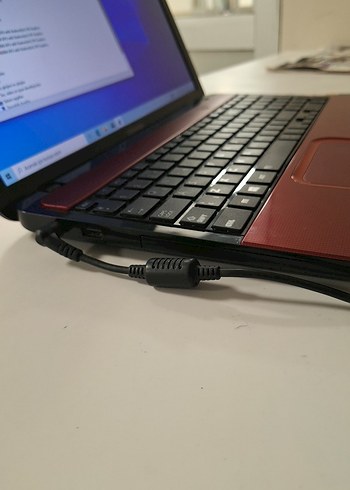 Toshiba laptop uygun fiyatlı - Görsel 2