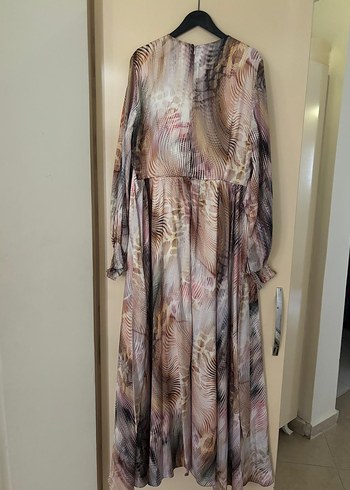 Bej Batik Desenli Uzun Kollu Bohem Elbise - Görsel 2