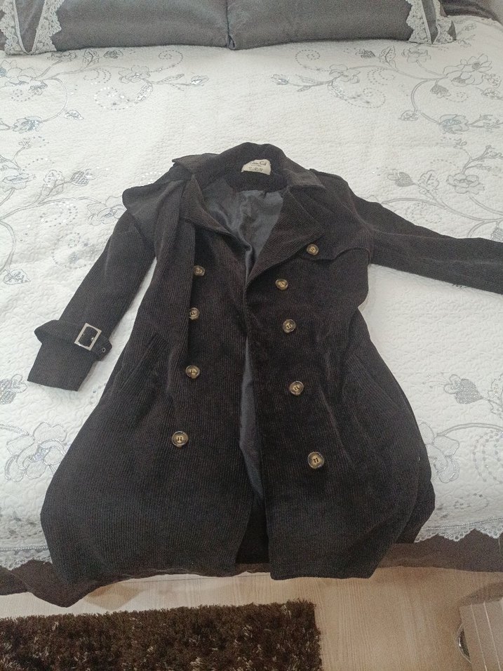 Düğmeli Siyah kadife Kadın Uzun ceket - Görsel 2