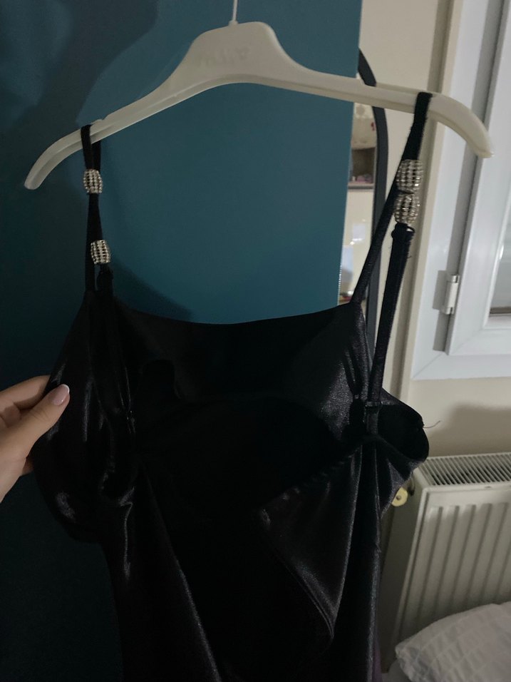 Siyah Saten midi/mini QuzuElbise - Görsel 3