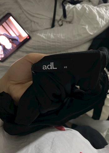 Siyah Drapeli V Yaka ADL adil ışık kısa kadın Elbise - Görsel 4