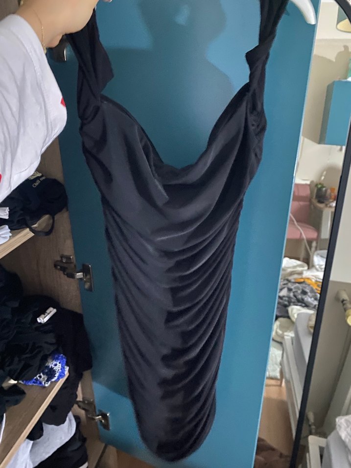 Siyah Drapeli V Yaka ADL adil ışık kısa kadın Elbise - Görsel 2