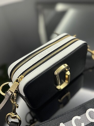 Marc Jacobs marc jacobs