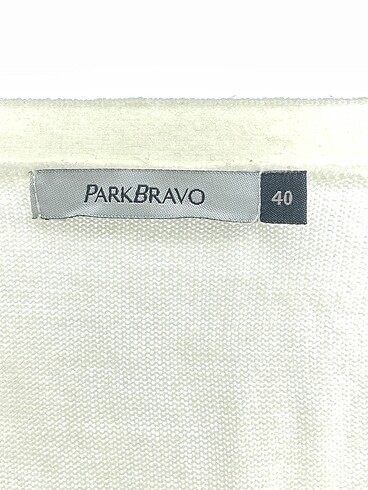 40 Beden çeşitli Renk Park Bravo Hırka %70 İndirimli.