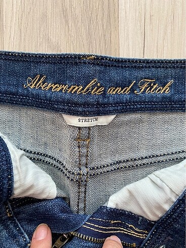 s Beden mavi Renk Abercrombie & Fitch mini kot şort size 8