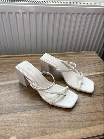 Pull and Bear Sandalet terlik