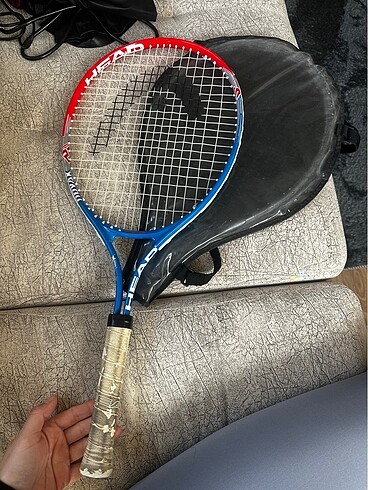 Head tenis raketi