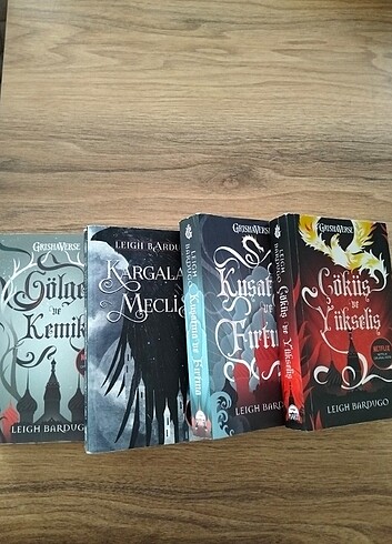 Gölge ve kemik serisi 4 kitap