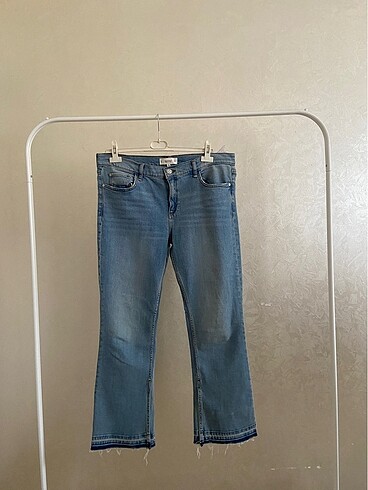 Mango jean