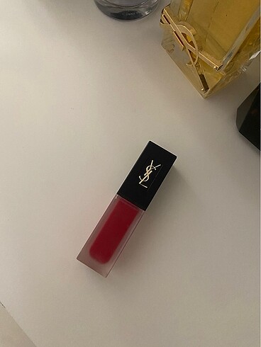 Yves Saint Laurent Yves saint laurent ruj