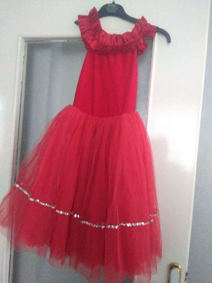 Kız Çocuk Kırmızı Fırfırlı Straplez Elbise - Görsel 2