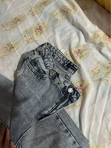 34 Beden Trendyolmilla yırtık jean