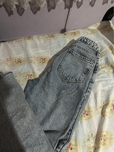 34 Beden mavi Renk Trendyolmilla yırtık jean