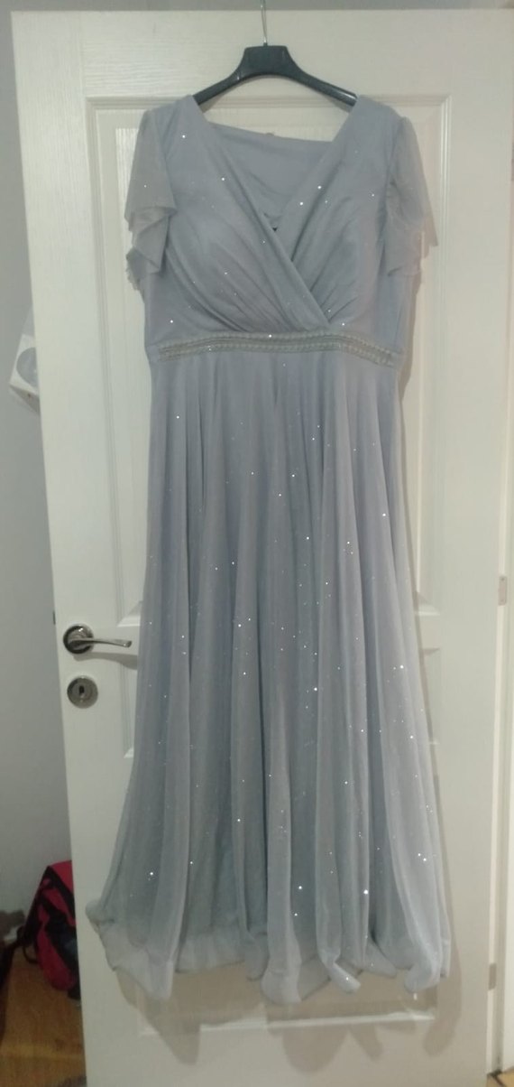 Gri Drapeli V-Yaka Uzun Abiye Elbise - Görsel 2