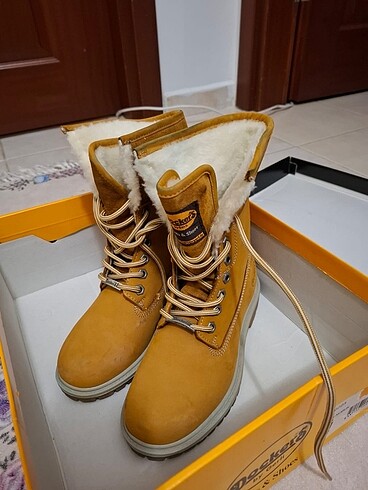 Dockers kadın bot
